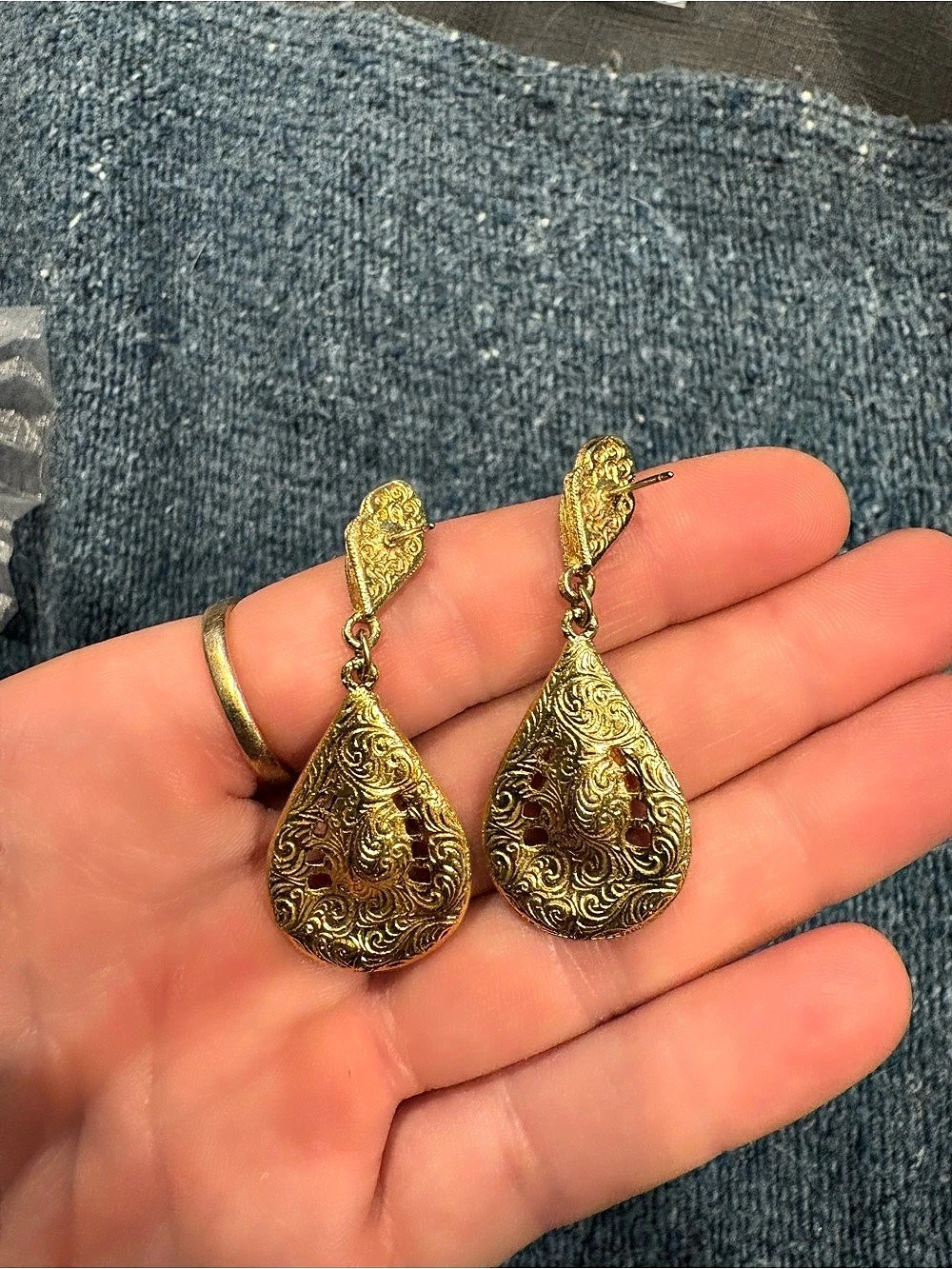 Teardrop Floral Earrings in Gold & White - Picture 2 of 2